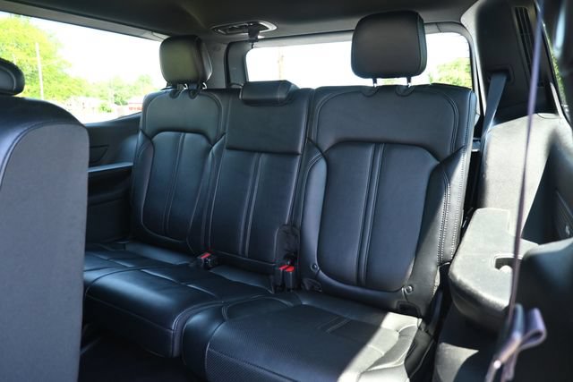 Used 2024 Jeep Wagoneer Series II AWD/4WD image 26