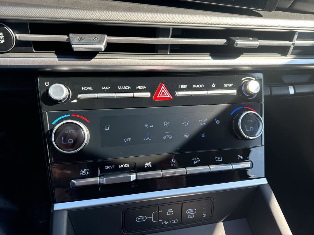 New 2025 Hyundai Santa Fe SEL AWD/4WD image 11