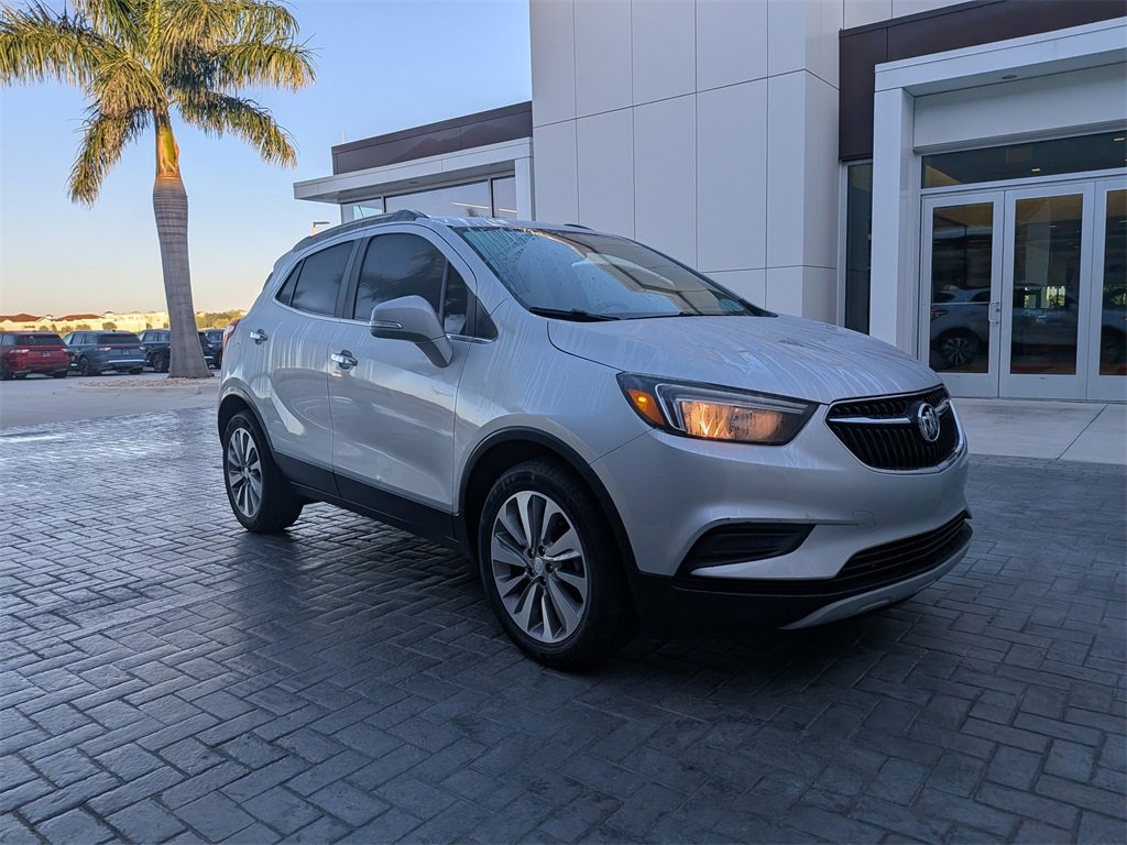 Used 2019 Buick Encore Preferred image 2