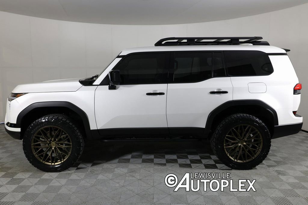 Used 2024 Lexus GX 550 AWD/4WD image 8