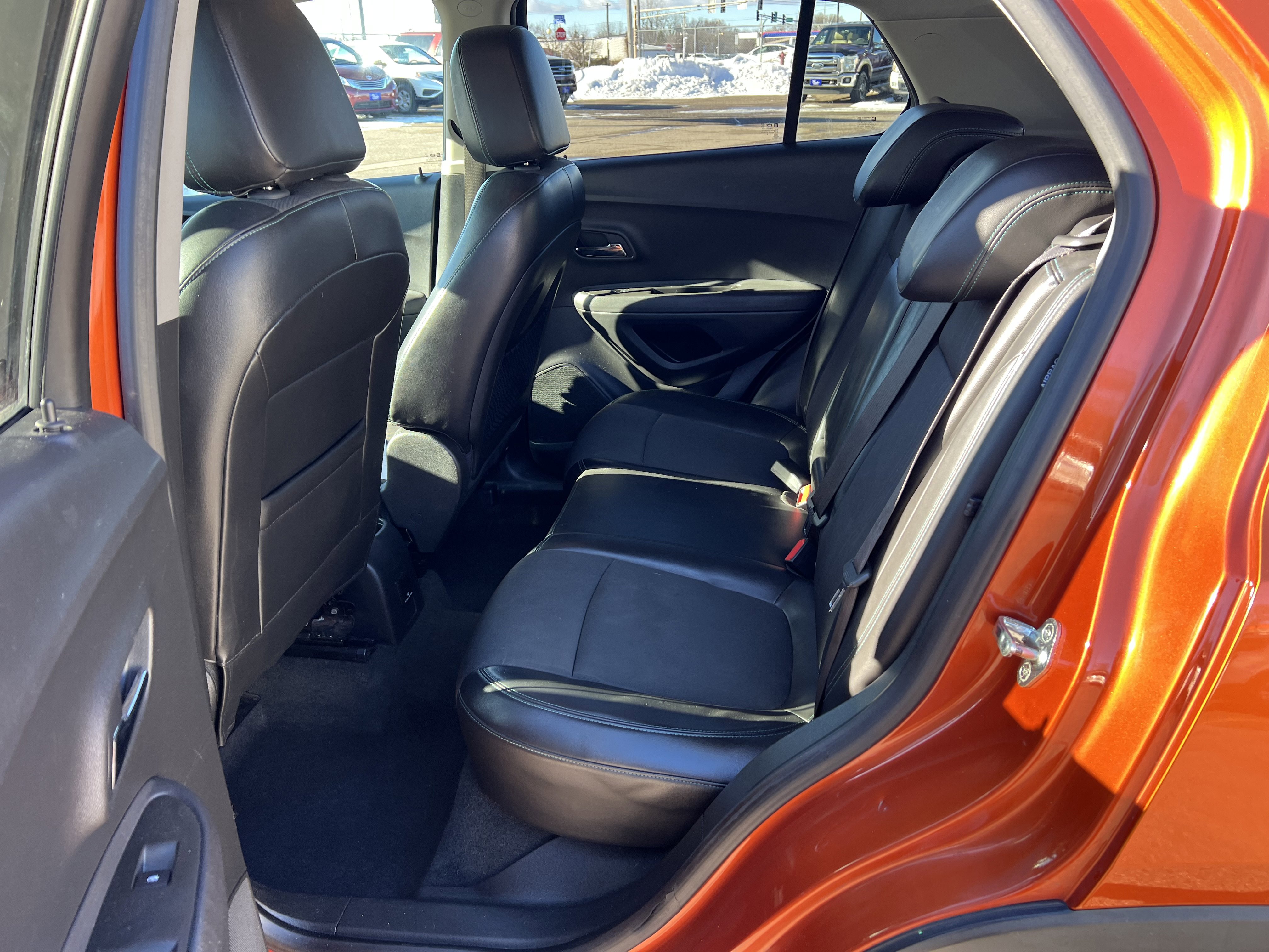 Used 2016 Chevrolet Trax LT w/ LT Convenience Package image 12