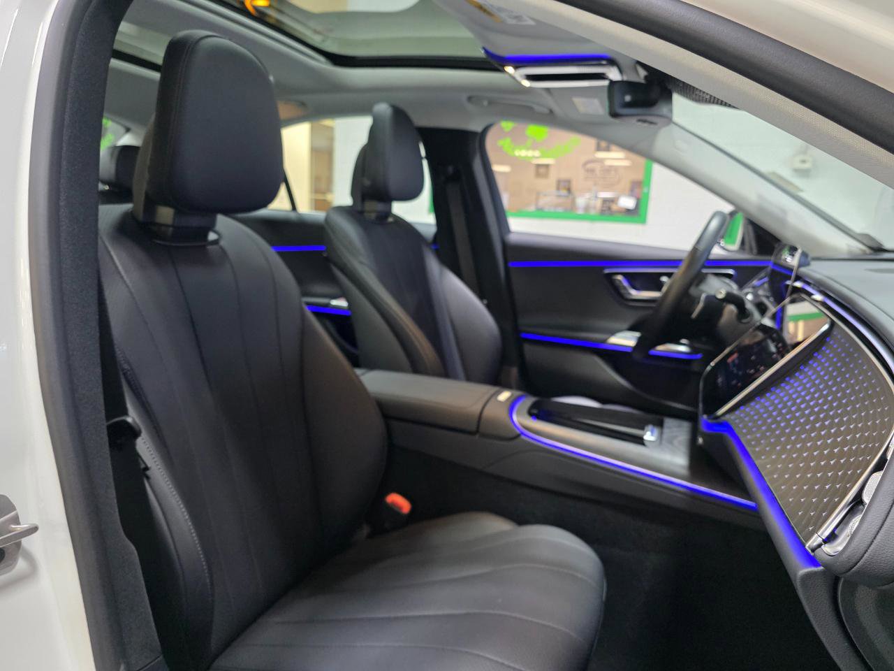 Used 2025 Mercedes-Benz E 350 E 350 RWD Sedan image 25