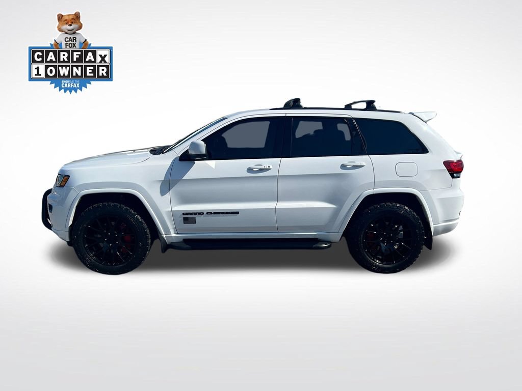 Used 2021 Jeep Grand Cherokee Laredo X AWD/4WD image 2