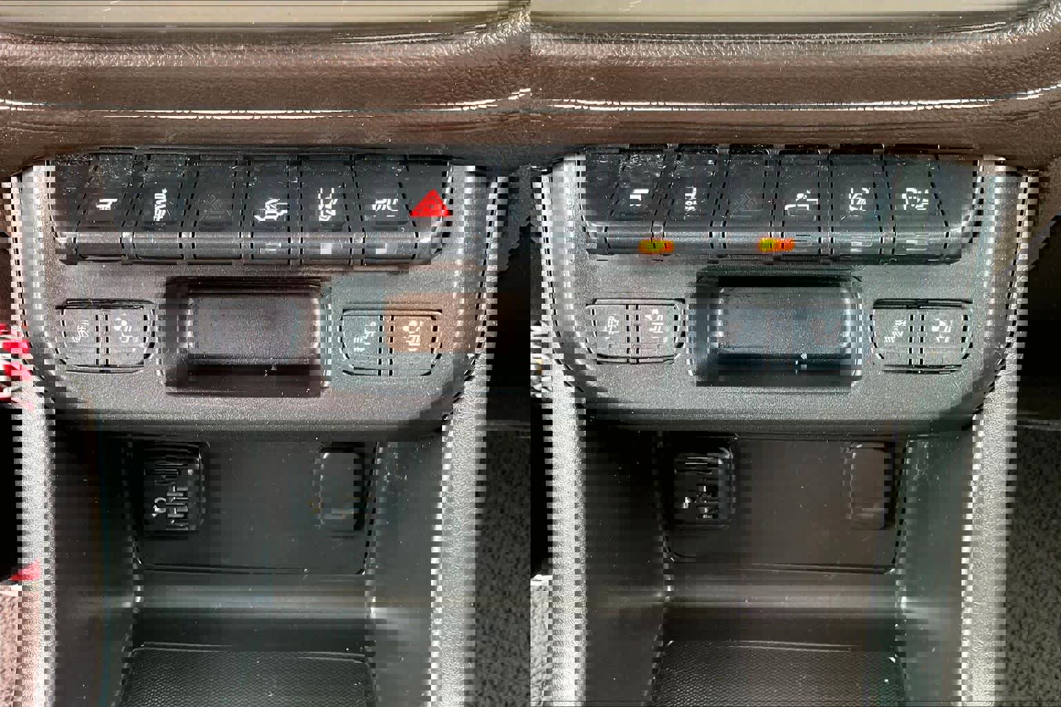 Used 2022 GMC Canyon Denali image 29