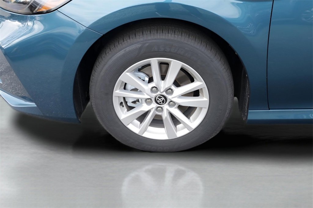 New 2026 Toyota Camry LE w/ Convenience Package image 6