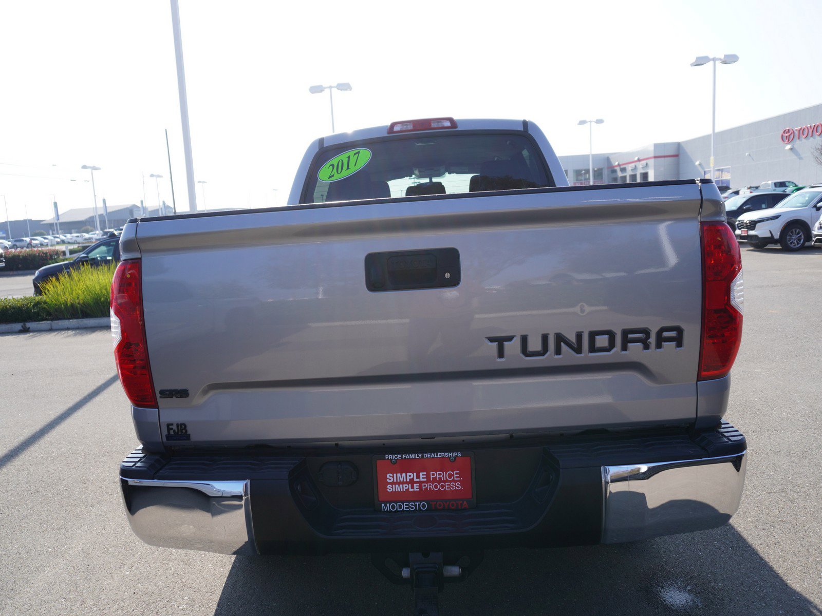 Used 2017 Toyota Tundra SR5 w/ SR5 Upgrade Package image 11