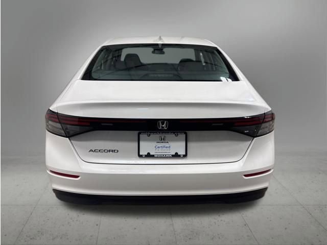 Certified 2024 Honda Accord LX image 4