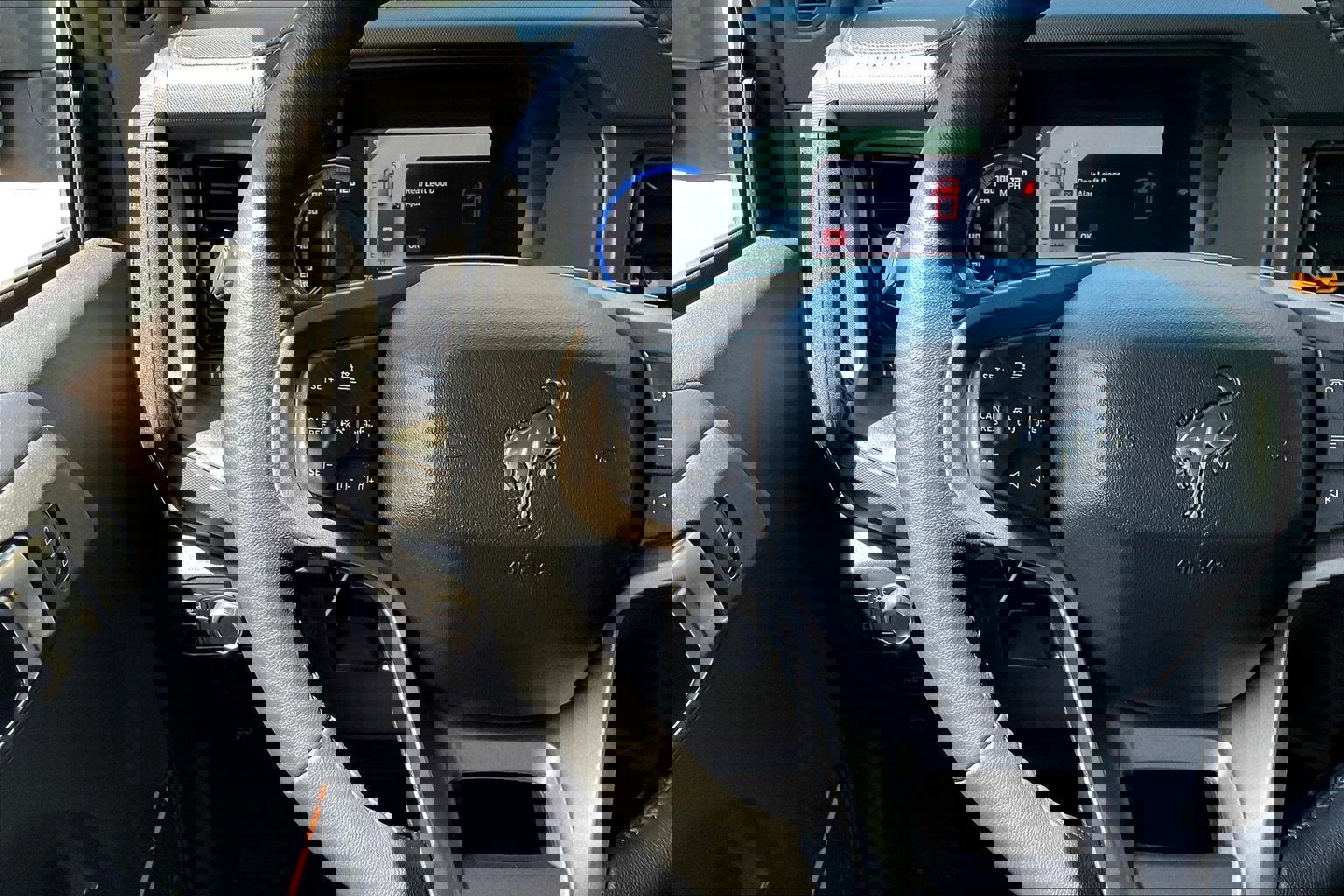 Used 2024 Ford Bronco Badlands image 13