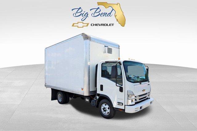 Used 2024 Chevrolet Low Cab Forward RWD image 1