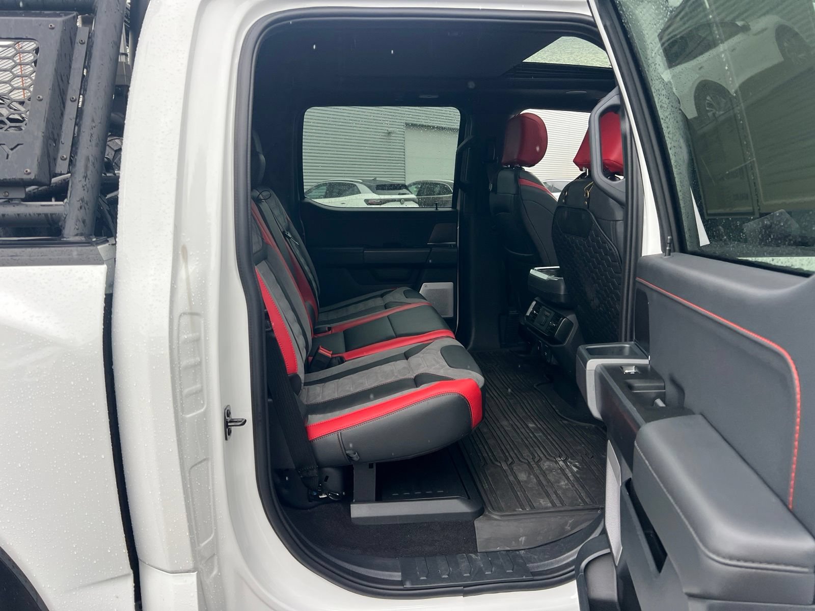 Used 2025 Ford F150 Raptor AWD/4WD image 38