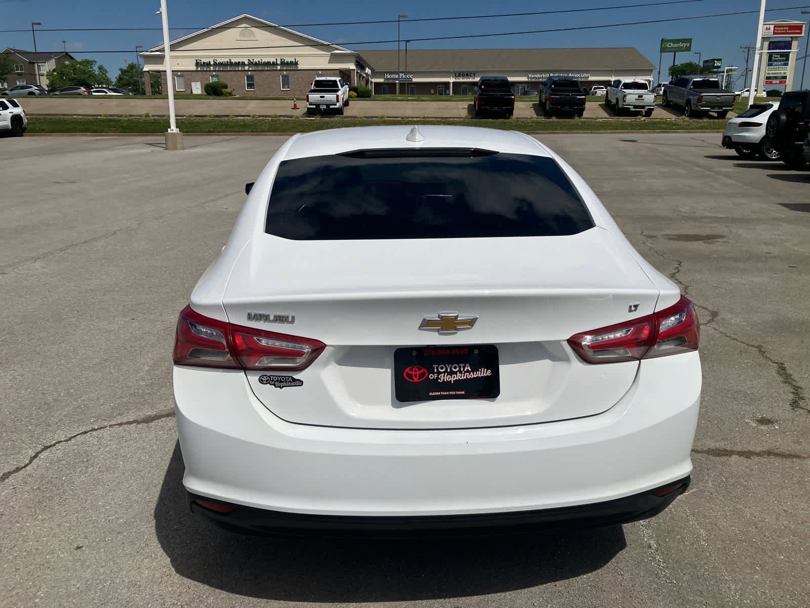 Used 2021 Chevrolet Malibu LT FWD image 6