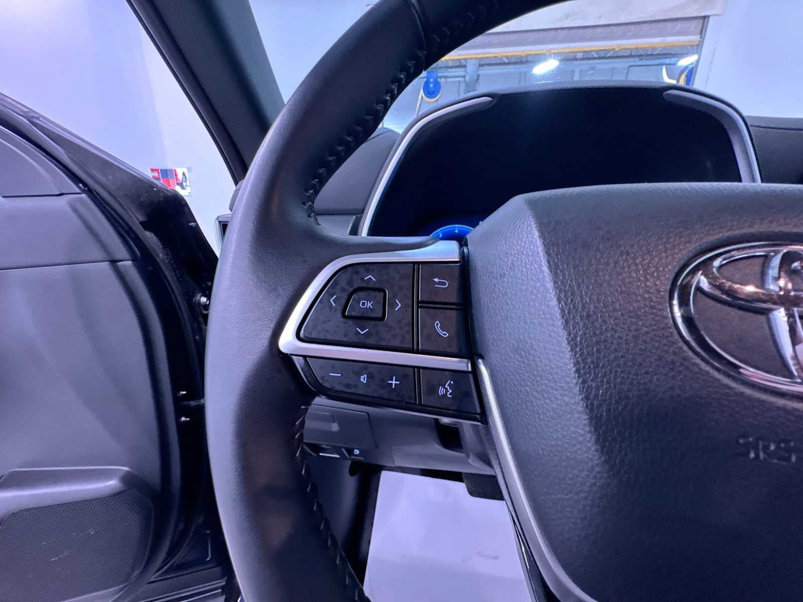 Used 2025 Toyota Highlander XSE AWD/4WD image 20