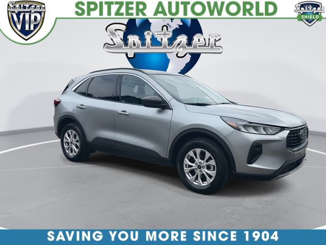 Used 2024 Ford Escape Active w/ Tech Pack #1 AWD/4WD image 2