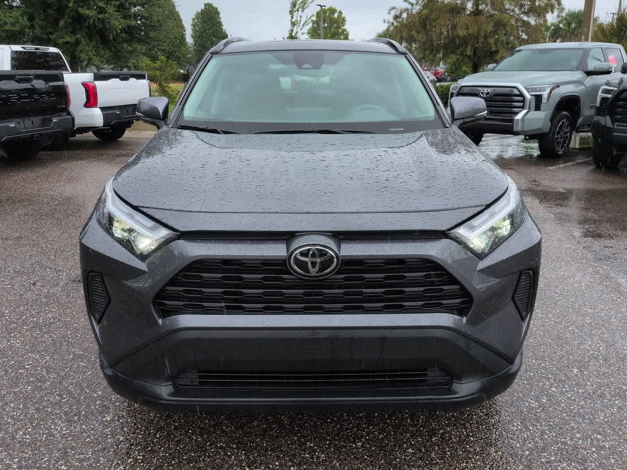 Used 2025 Toyota RAV4 XLE w/ Convenience Package FWD image 9