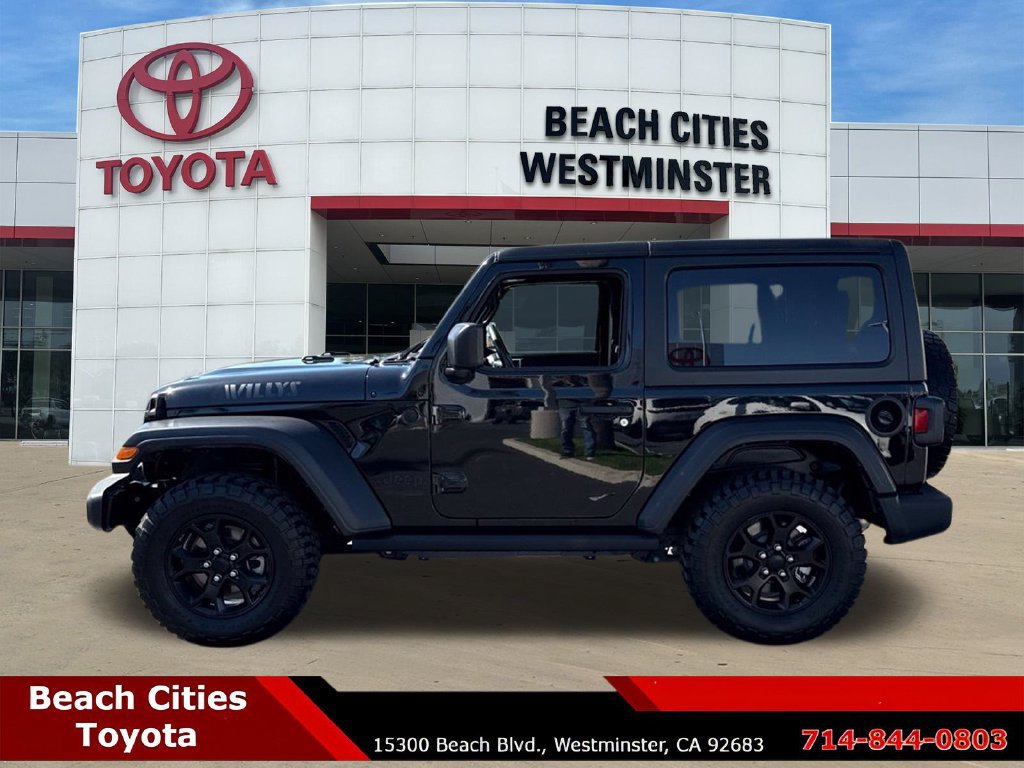 Used 2022 Jeep Wrangler Sport AWD/4WD image 7