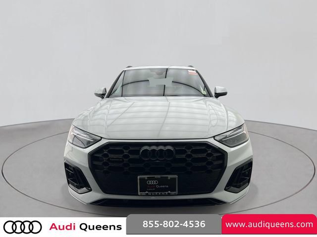 Used 2025 Audi Q5 2.0T Premium Plus w/ Premium Plus Package AWD/4WD image 2