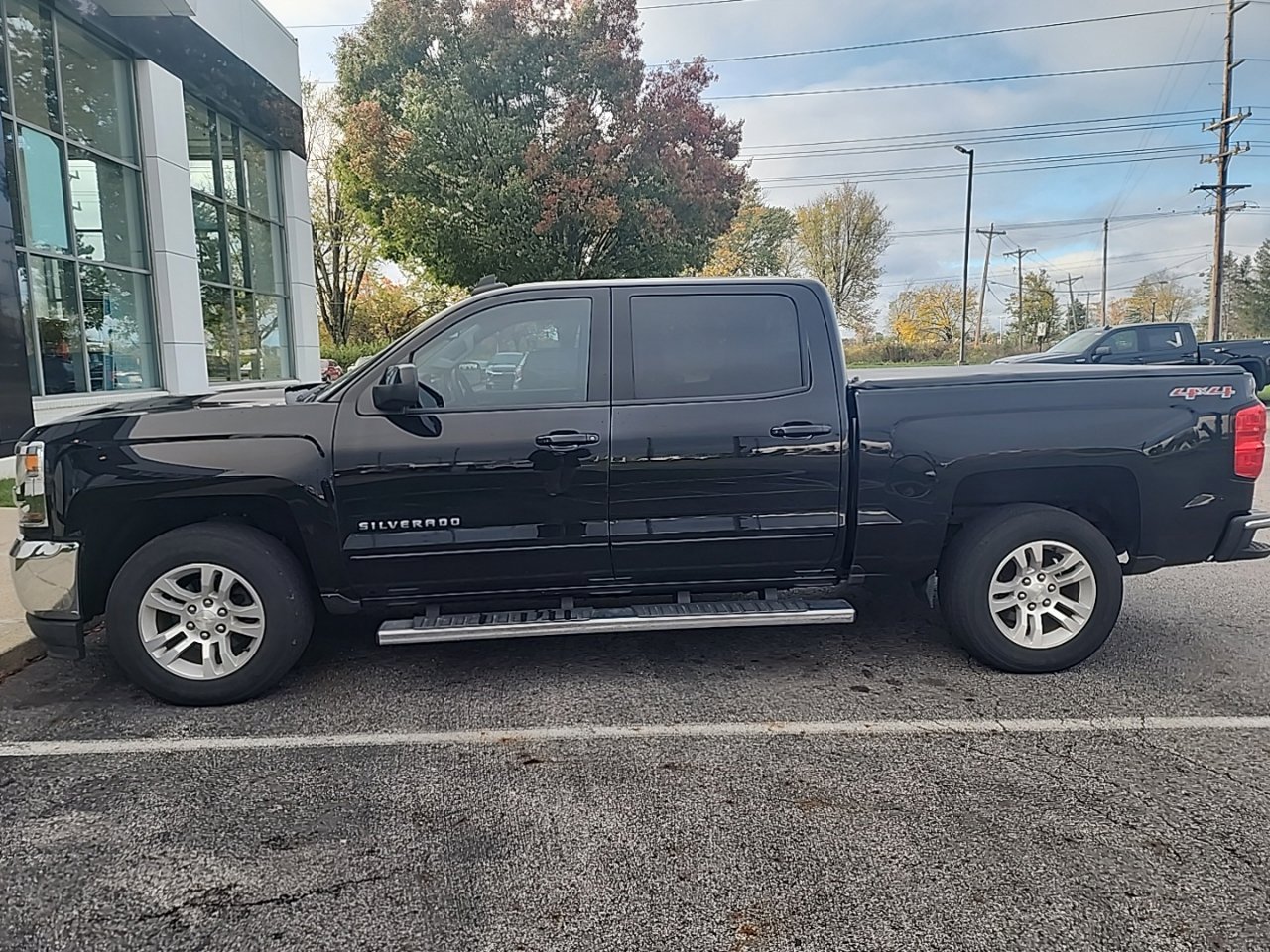Used 2016 Chevrolet Silverado 1500 LT w/ All Star Edition AWD/4WD image 3