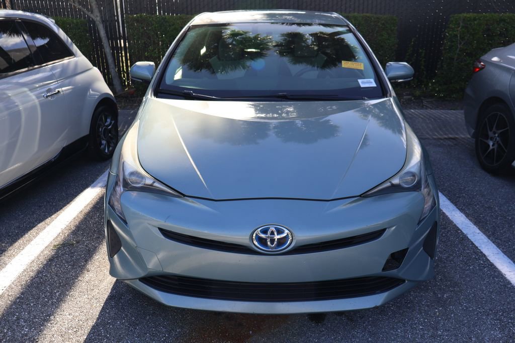 Used 2016 Toyota Prius Two FWD image 5