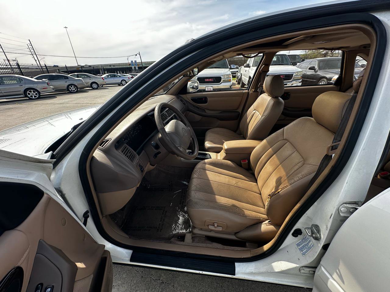 Used 1995 Toyota Avalon XLS image 26