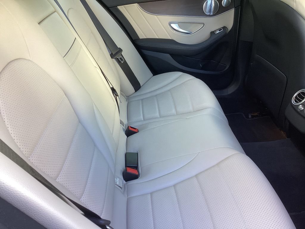 Used 2021 Mercedes-Benz C 300 4MATIC Sedan w/ AMG Line image 5