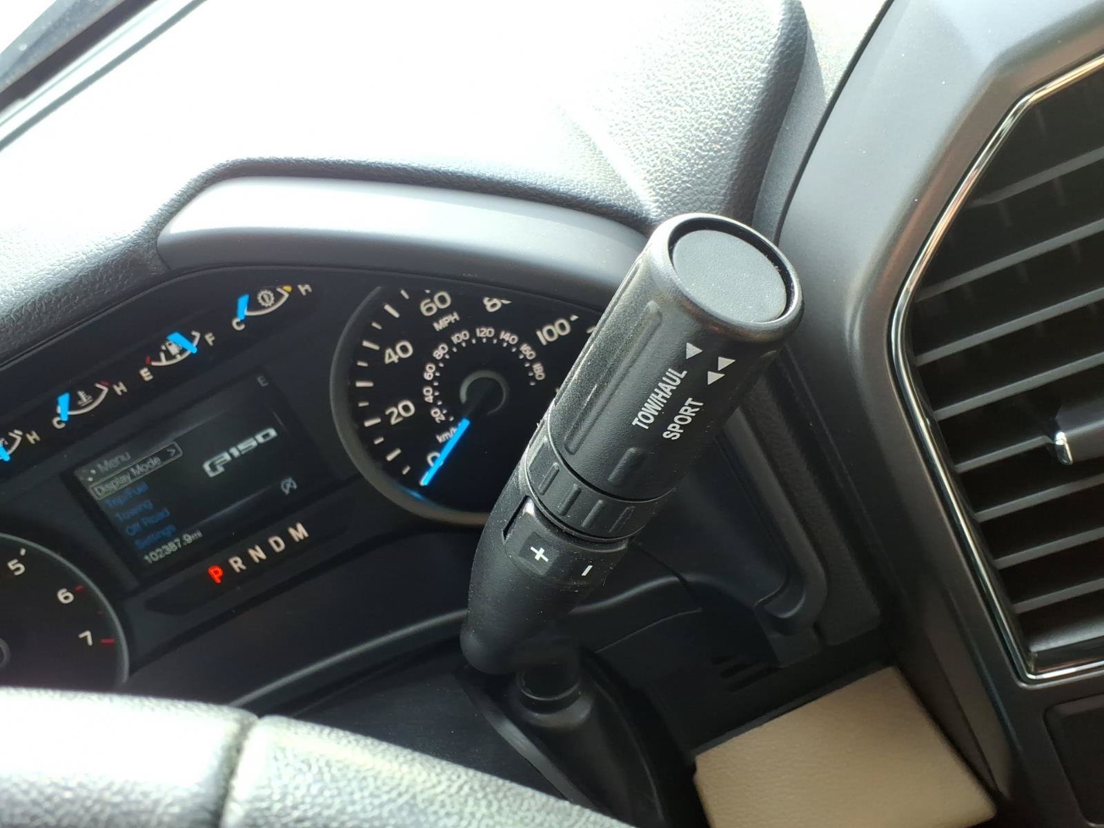 Used 2017 Ford F150 XLT w/ Equipment Group 302A Luxury AWD/4WD image 24