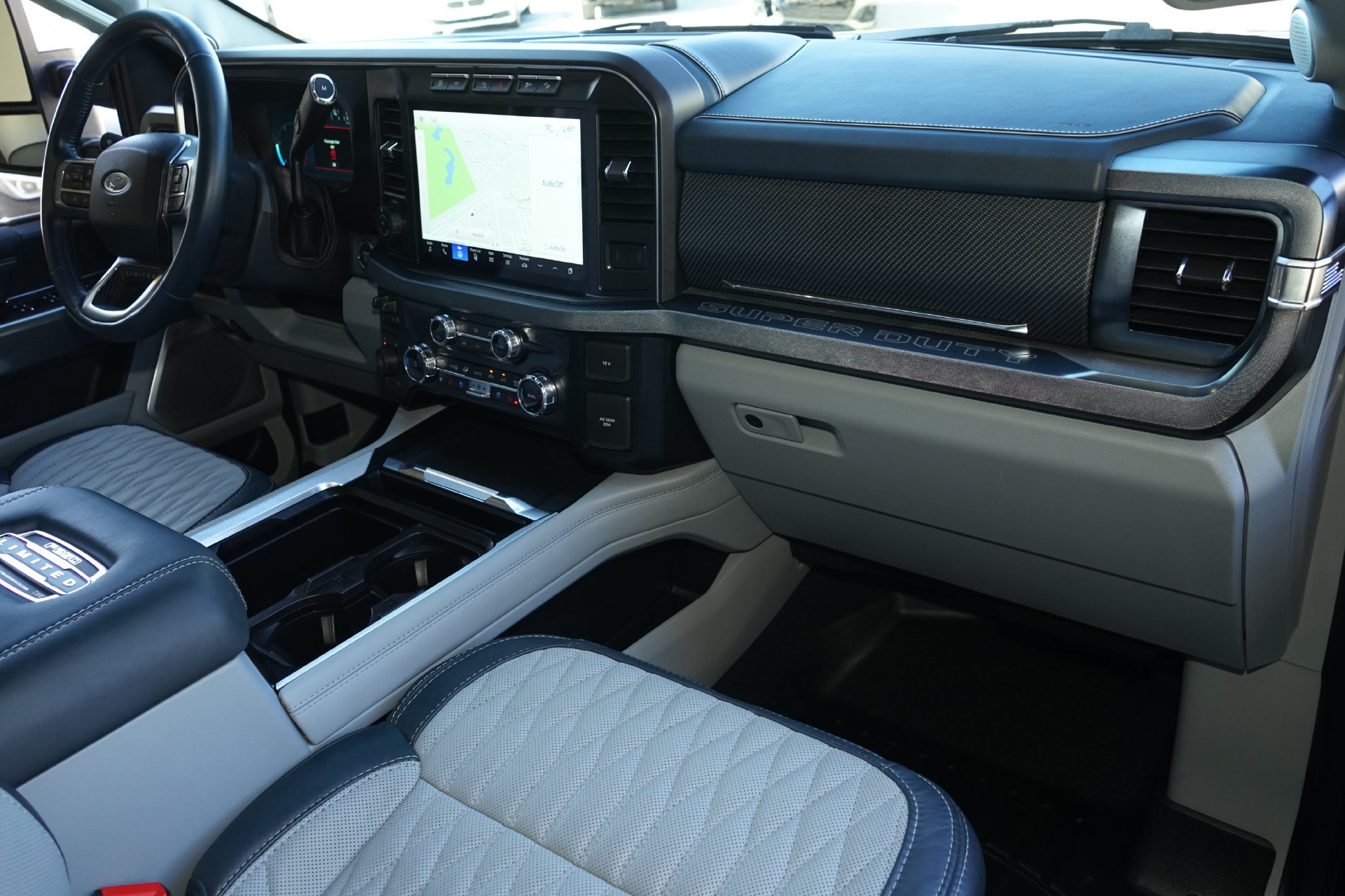 Used 2024 Ford F250 Limited w/ FX4 Off-Road Package AWD/4WD image 11