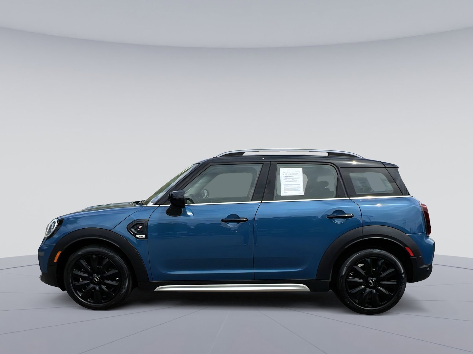 Used 2024 MINI Cooper Countryman S FWD image 6