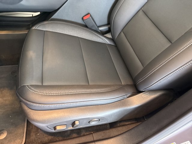 New 2026 Chevrolet Equinox EV LT FWD image 13