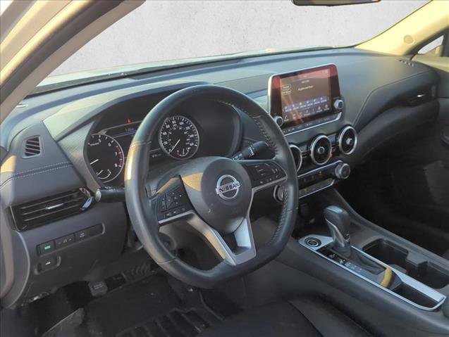 Used 2022 Nissan Sentra SV FWD image 9