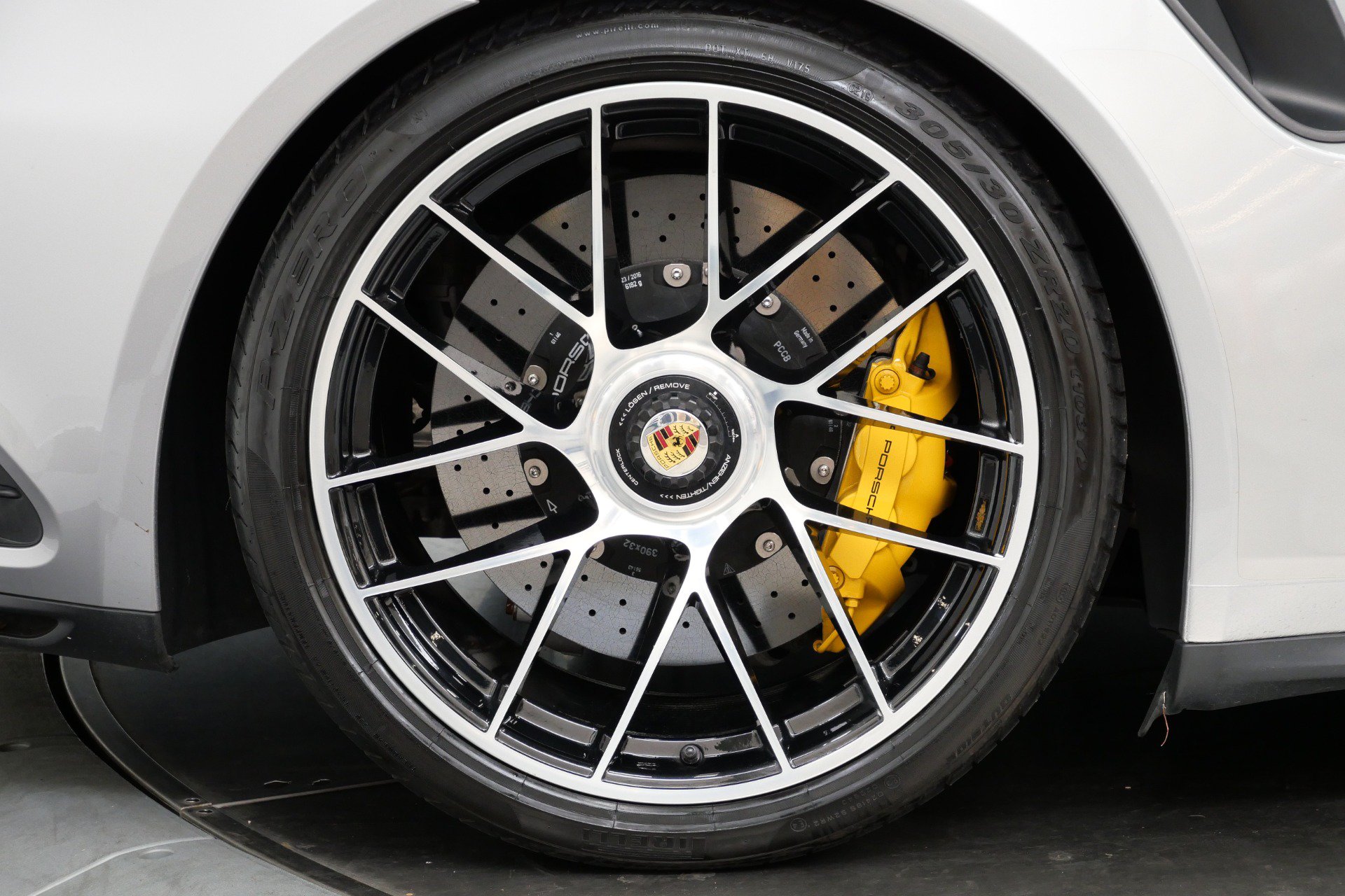Used 2017 Porsche 911 Turbo S AWD/4WD image 38