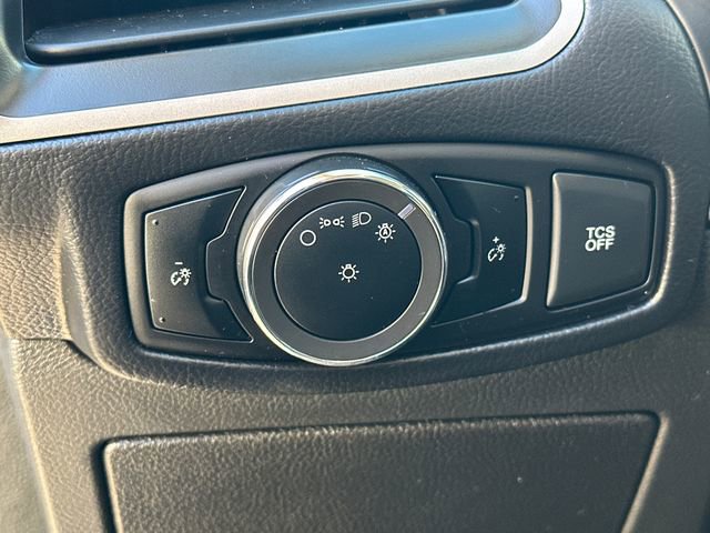 Used 2024 Ford Edge SEL image 23