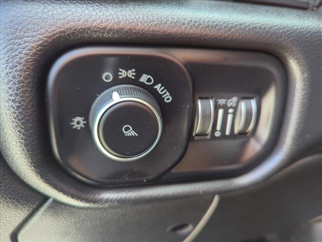 Used 2019 RAM 3500 Tradesman image 26