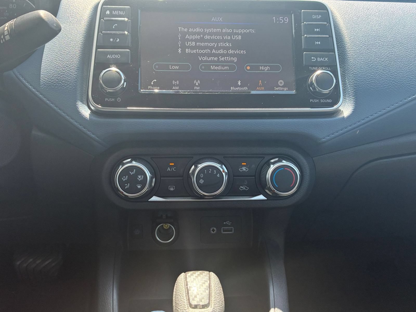 Used 2025 Nissan Versa SV FWD image 14