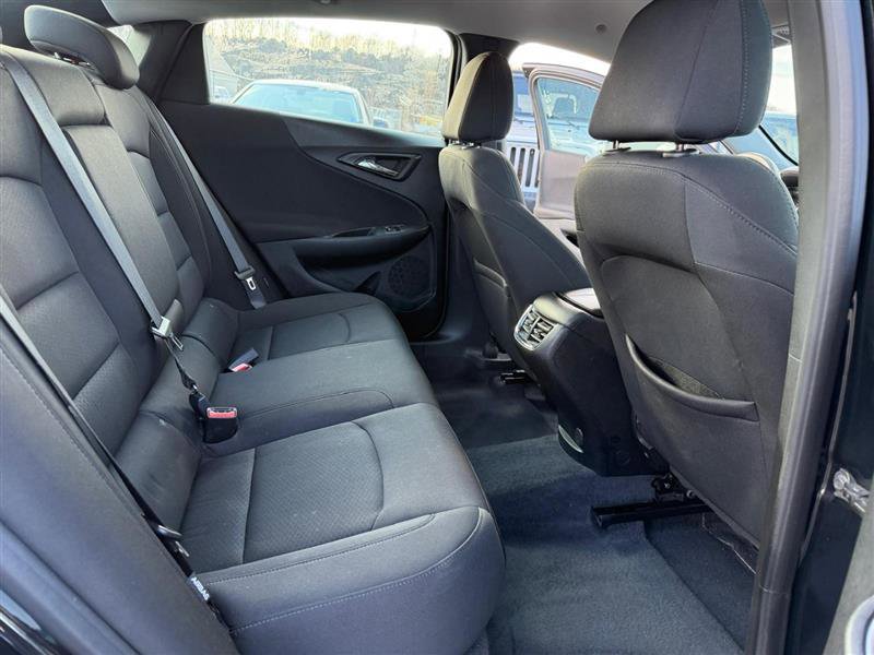 Used 2020 Chevrolet Malibu LT image 23