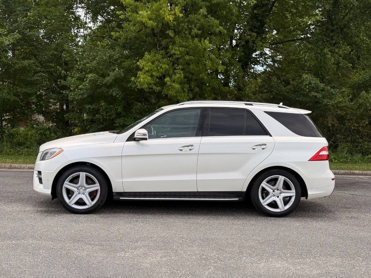 Used 2014 Mercedes-Benz ML 550 4MATIC image 6