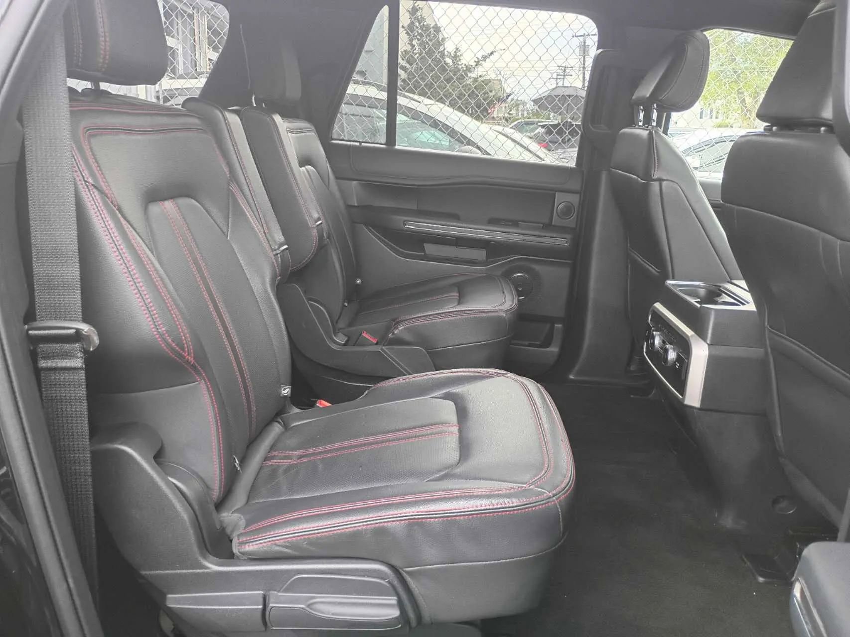 Used 2022 Ford Expedition Max Limited AWD/4WD image 20