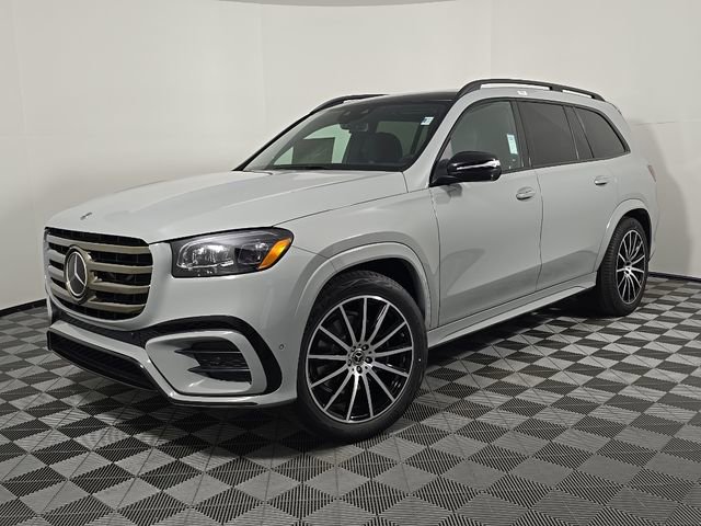 Used 2026 Mercedes-Benz GLS 450 4MATIC image 1