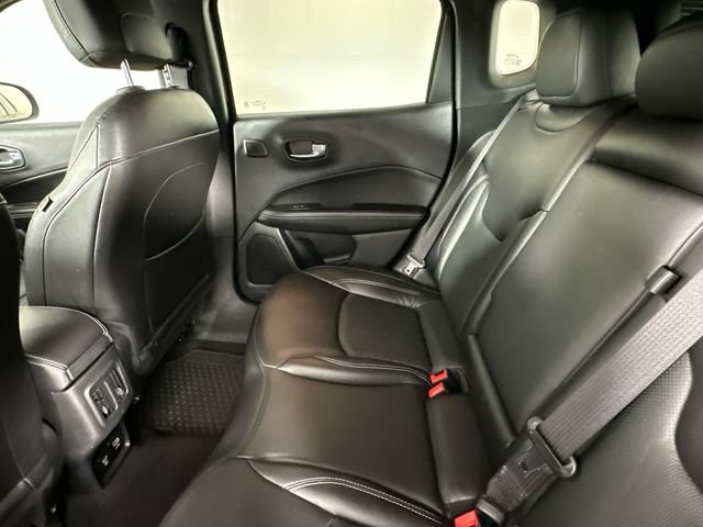 Used 2021 Jeep Compass Latitude w/ Sun and Sound Group AWD/4WD image 22