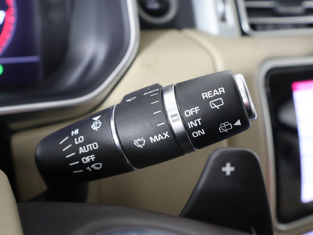 Used 2020 Land Rover Range Rover HSE image 47