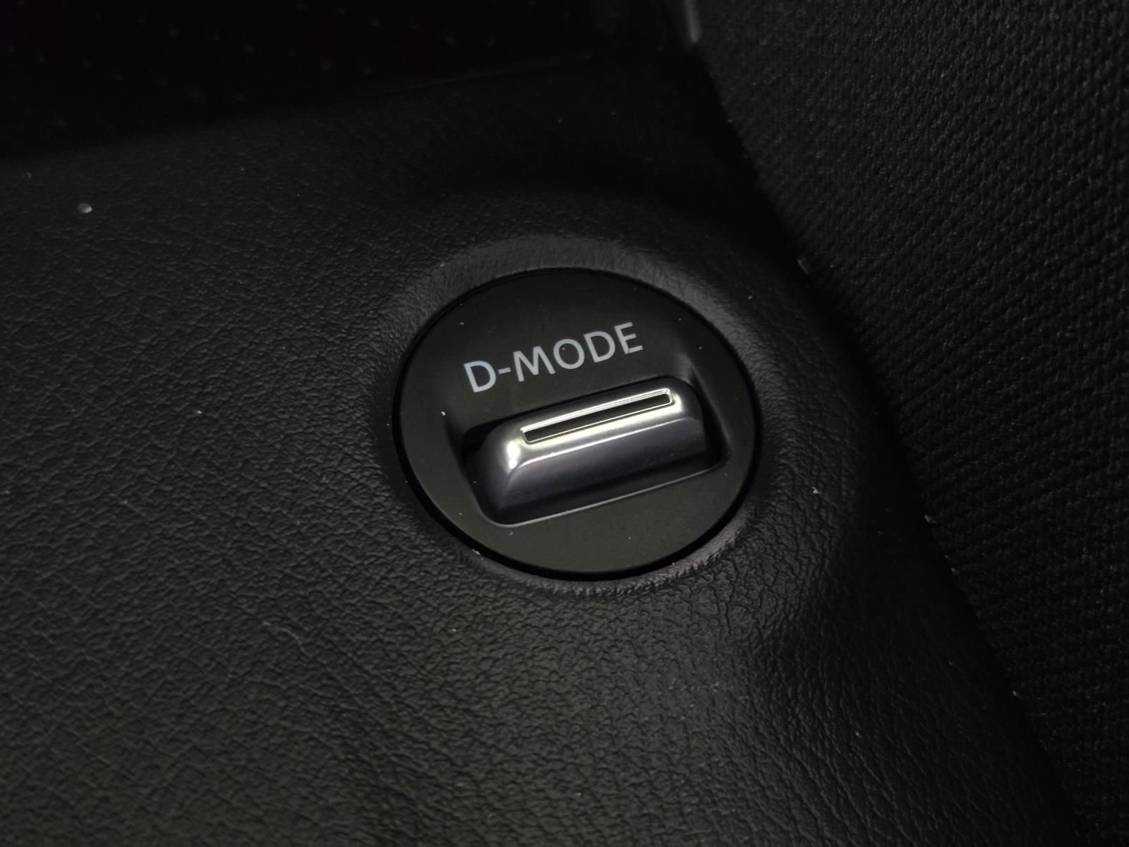 Used 2024 Nissan Z Sport w/ Floor Mat Package RWD image 25
