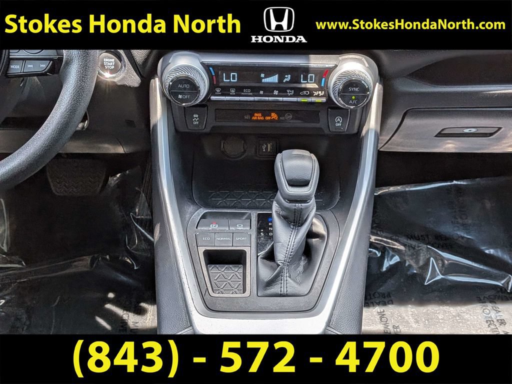 Used 2023 Toyota RAV4 XLE w/ Convenience Package FWD image 25