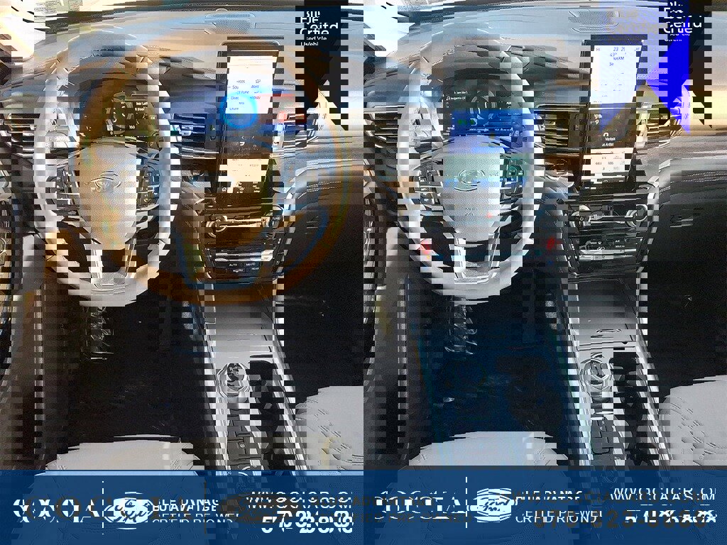 Certified 2024 Ford Explorer Platinum w/ Technology Package image 11