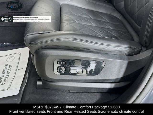 Used 2024 BMW X7 xDrive40i image 20