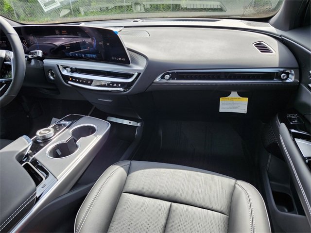 New 2025 Cadillac Lyriq Sport image 16