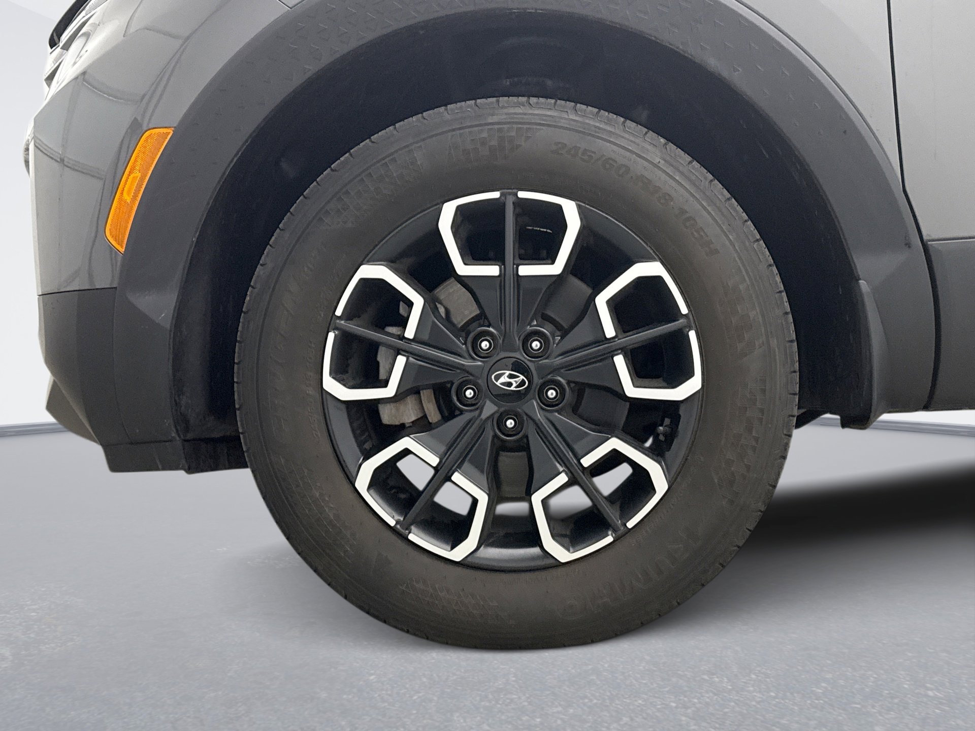 Used 2022 Hyundai Santa Cruz SEL Premium image 23