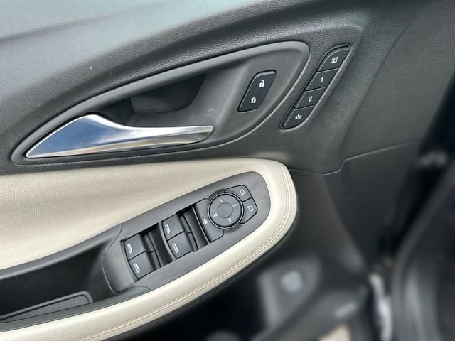 Certified 2024 Buick Encore GX Avenir w/ Avenir Convenience Package image 17