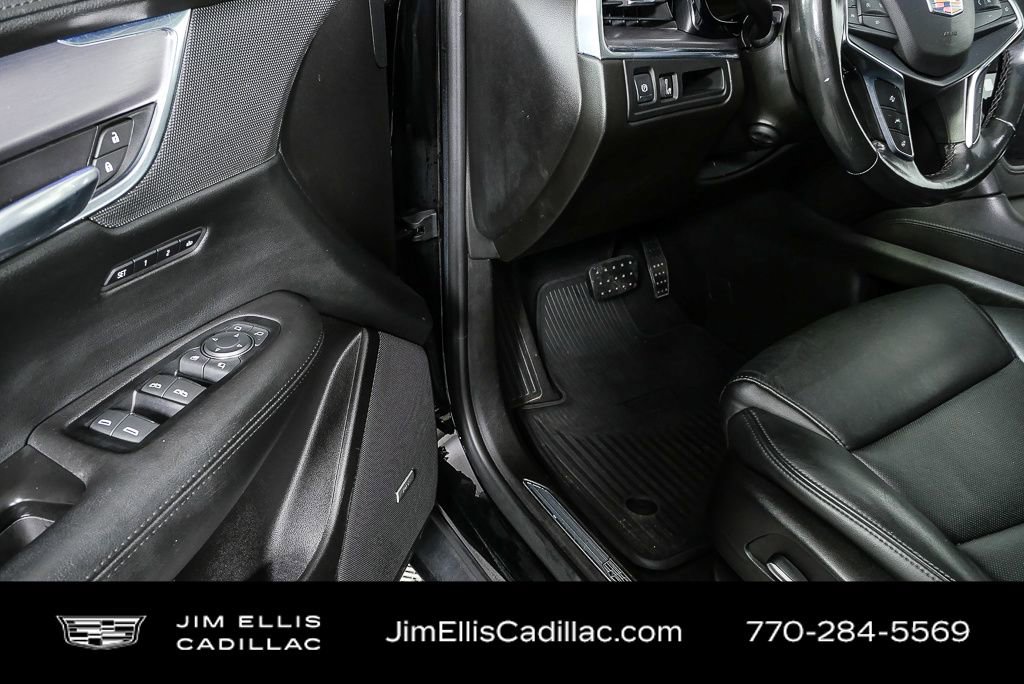 Used 2018 Cadillac XT5 Premium Luxury image 9