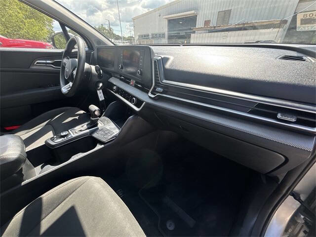 Used 2023 Kia Sportage LX image 28
