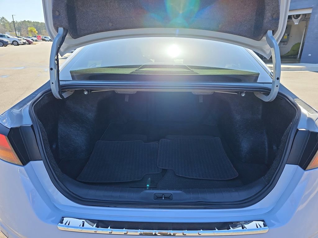 Used 2023 Nissan Altima 2.5 SR w/ SR Premium Package image 15