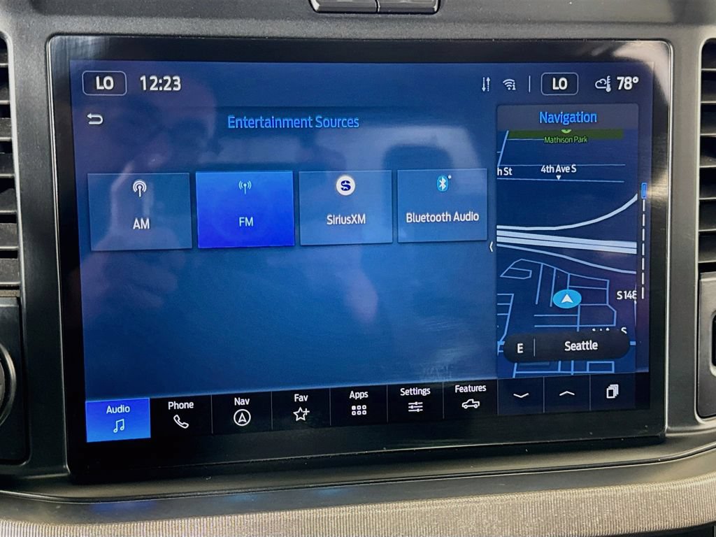Used 2025 Ford F350 Platinum w/ Platinum Plus Package AWD/4WD image 27